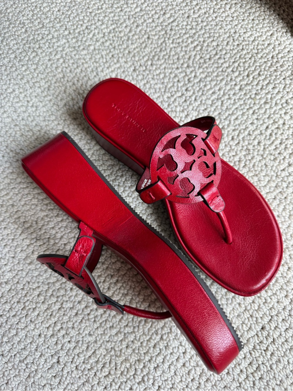 Tory Burch Miller Leather Wedge Sandal Red Size 7.5 - NEW
